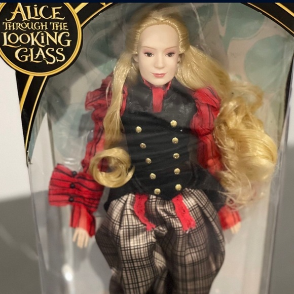 AliceAlice Through The Looking Glass 12”
